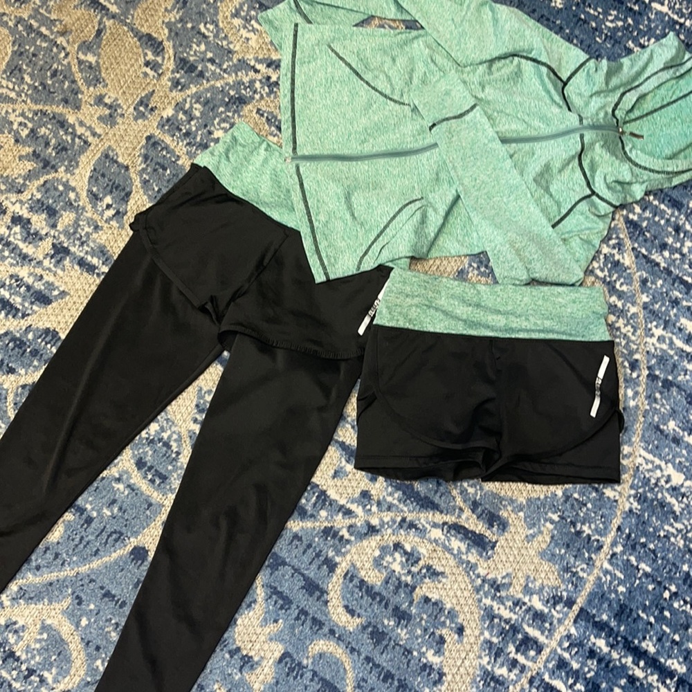 julys sing yoga pants with attached shorts